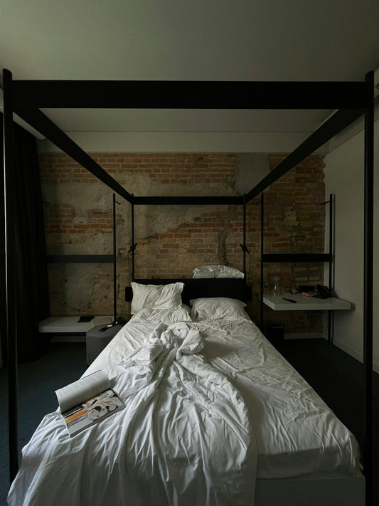 Single Beds: Finding the Balance Between Space and Comfort - Rsb furniture ltd