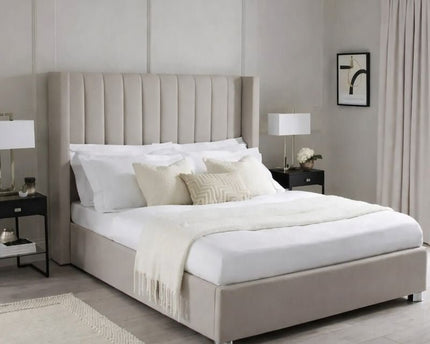 Catriona Wingback | 4ft small double bed