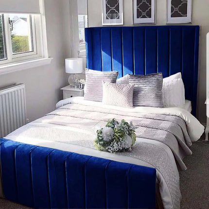 The Amor wingback bed with footboard in blue